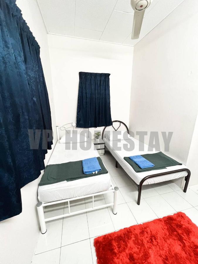 Vp Homestay - Malay Only อิโปห์ ภายนอก รูปภาพ